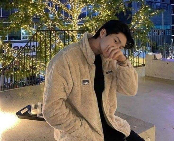 TỐ CÁO 5 bệnh lý ẩn sau cảm giác tay chân lạnh buốt, phụ nữ sau tuổi 40 càng cần cẩn thận! - Ảnh 2.