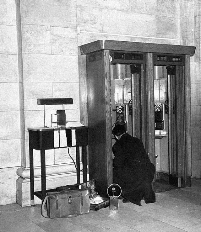 Vì sao một người được chẩn đoán mắc chứng tâm thần phân liệt thể hoang tưởng lại có thể làm rung chuyển New York bằng 22 quả bom- Ảnh 2.