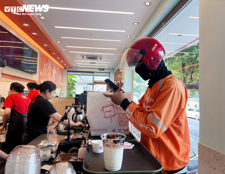 Làm thêm việc làm thêm xuyên Tết Dương lịch để tăng thu nhập , giảm lo chi tiêu - Ảnh 3. Làm thêm việc làm thêm xuyên Tết Dương lịch để tăng thu nhập , giảm lo chi tiêu - Ảnh 3.