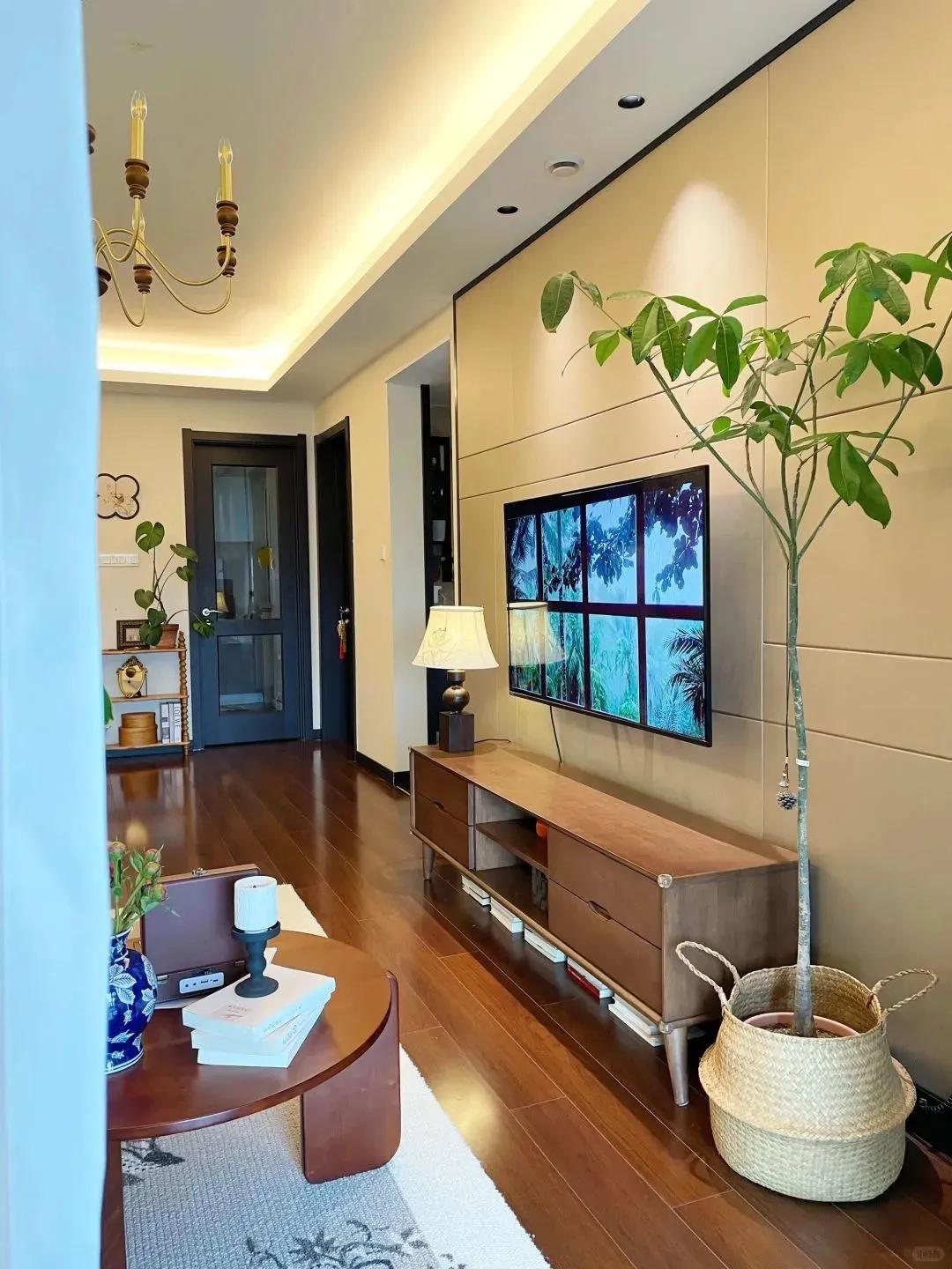 58 tuổi, bà nội trợ khiến mạng xã hội trầm trồ: Mỗi tuần tổng vệ sinh một lần, nhà lúc nào cũng sạch như mới- Ảnh 1.