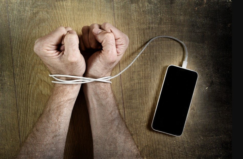 Tại sao người giàu lại tránh xa công nghệ hiện đại như smartphone mới nhất? - Ảnh 4.