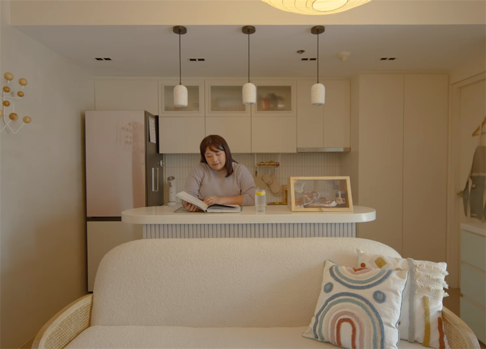 34 tuổi mua căn hộ 38m², bỏ toàn bộ vách ngăn: Sống một mình hóa ra thoải mái hơn tôi tưởng rất nhiều- Ảnh 14. 34 tuổi mua căn hộ 38m², bỏ toàn bộ vách ngăn: Sống một mình hóa ra thoải mái hơn tôi tưởng rất nhiều- Ảnh 14.