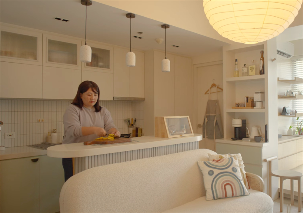 34 tuổi mua căn hộ 38m², bỏ toàn bộ vách ngăn: Sống một mình hóa ra thoải mái hơn tôi tưởng rất nhiều- Ảnh 13. 34 tuổi mua căn hộ 38m², bỏ toàn bộ vách ngăn: Sống một mình hóa ra thoải mái hơn tôi tưởng rất nhiều- Ảnh 13.