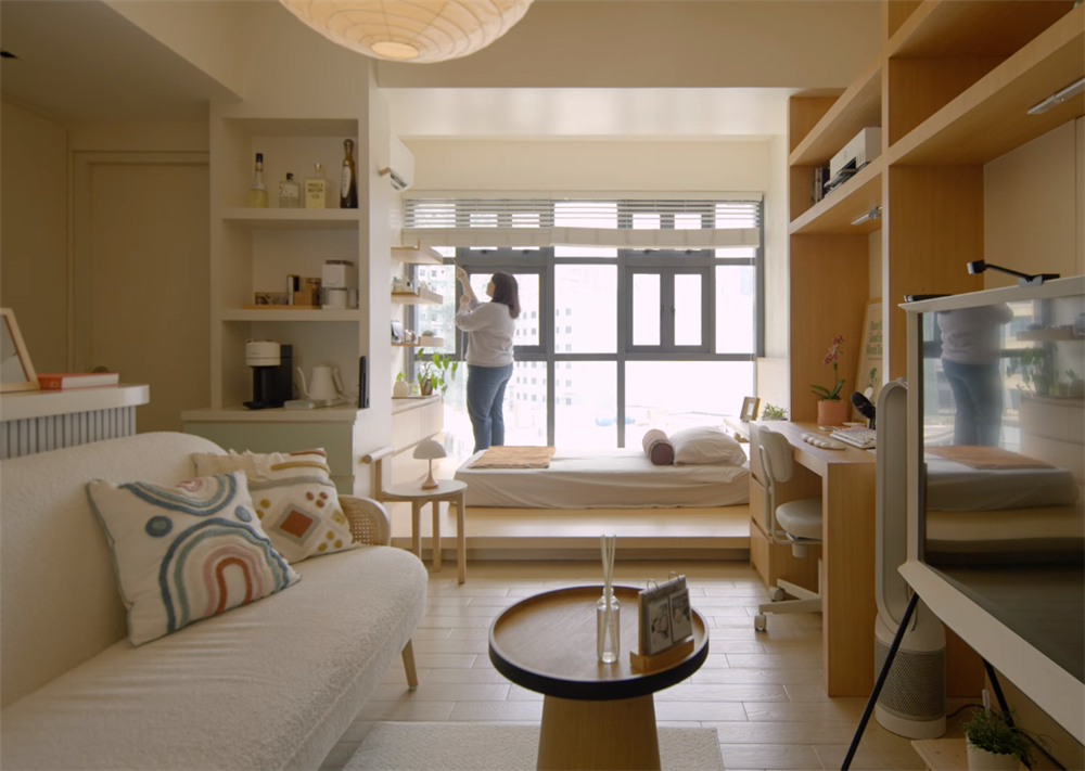 34 tuổi mua căn hộ 38m², bỏ toàn bộ vách ngăn: Sống một mình hóa ra thoải mái hơn tôi tưởng rất nhiều- Ảnh 1. 34 tuổi mua căn hộ 38m², bỏ toàn bộ vách ngăn: Sống một mình hóa ra thoải mái hơn tôi tưởng rất nhiều- Ảnh 1.