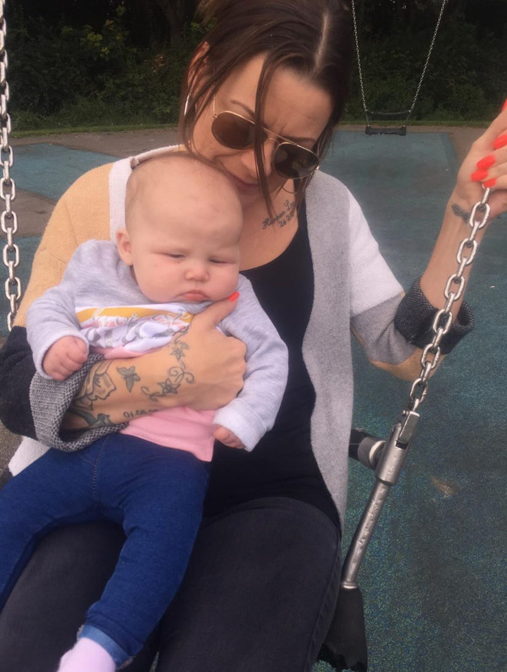 Nuốt pin cúc áo: Nỗi đau mất mát của bé gái 2 tuổi và lời cảnh báo cho cộng đồng - Ảnh 3. Nuốt pin cúc áo: Nỗi đau mất mát của bé gái 2 tuổi và lời cảnh báo cho cộng đồng - Ảnh 3.