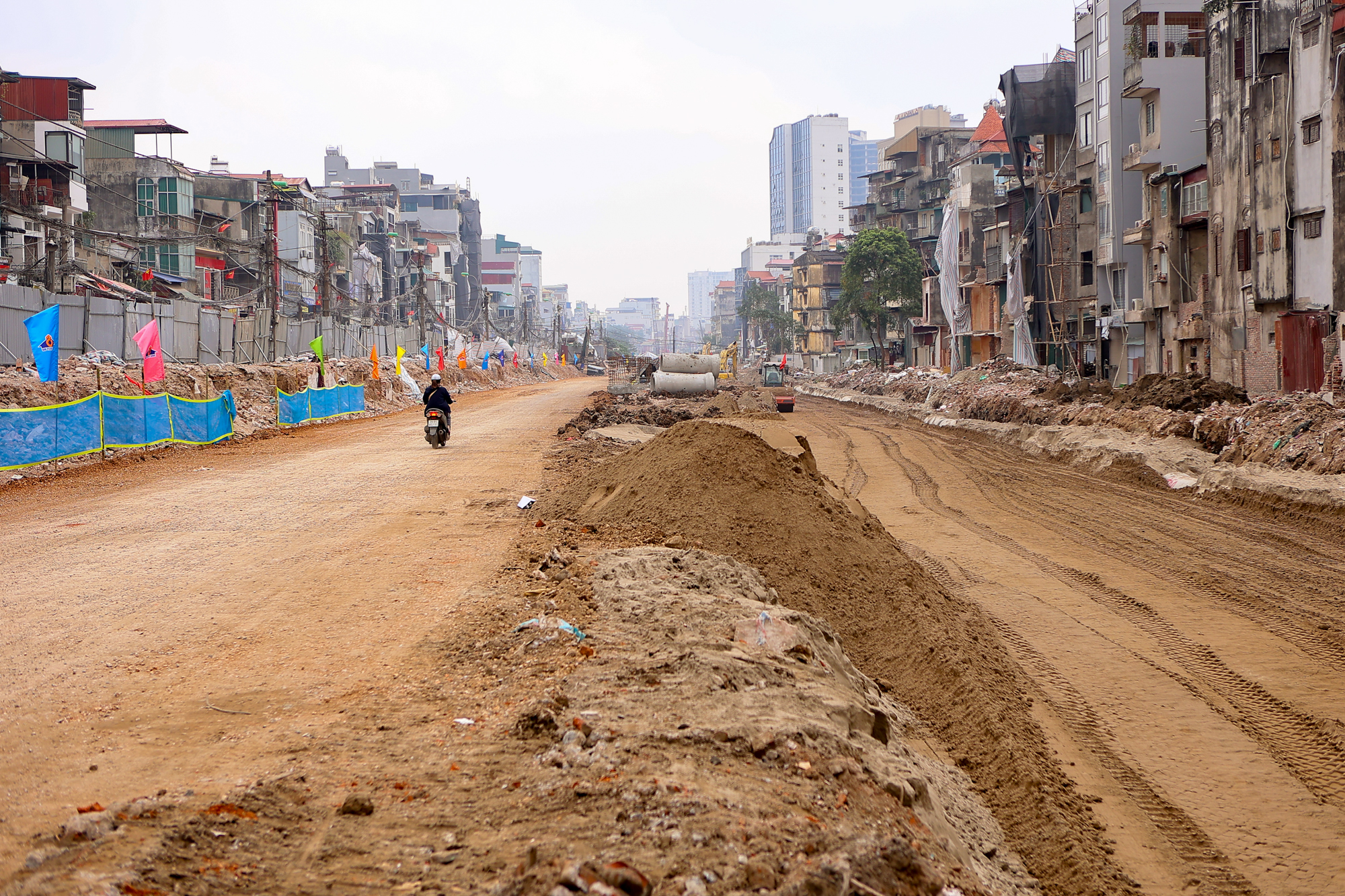 Thông xe đường Vành đai 1: Kinh tế vĩ mô tác động đến bất động sản Hà Nội - Ảnh 6.