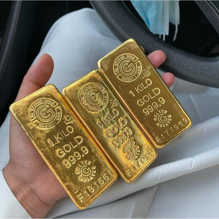 Vàng lên tới 17 triệu/ chỉ, đây là 5 kiểu người không nên mua- Ảnh 1.