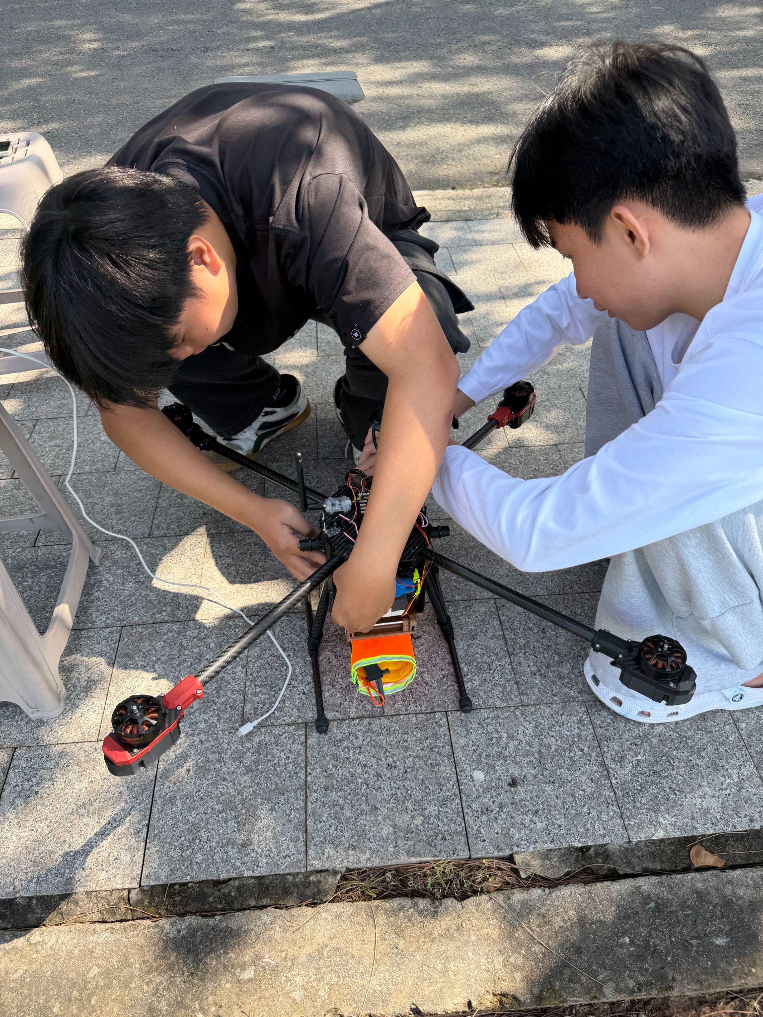 Hệ thống UAV thông minh - Góc nhìn mới trong công tác cứu hộ sau thiên tai - Ảnh 1.