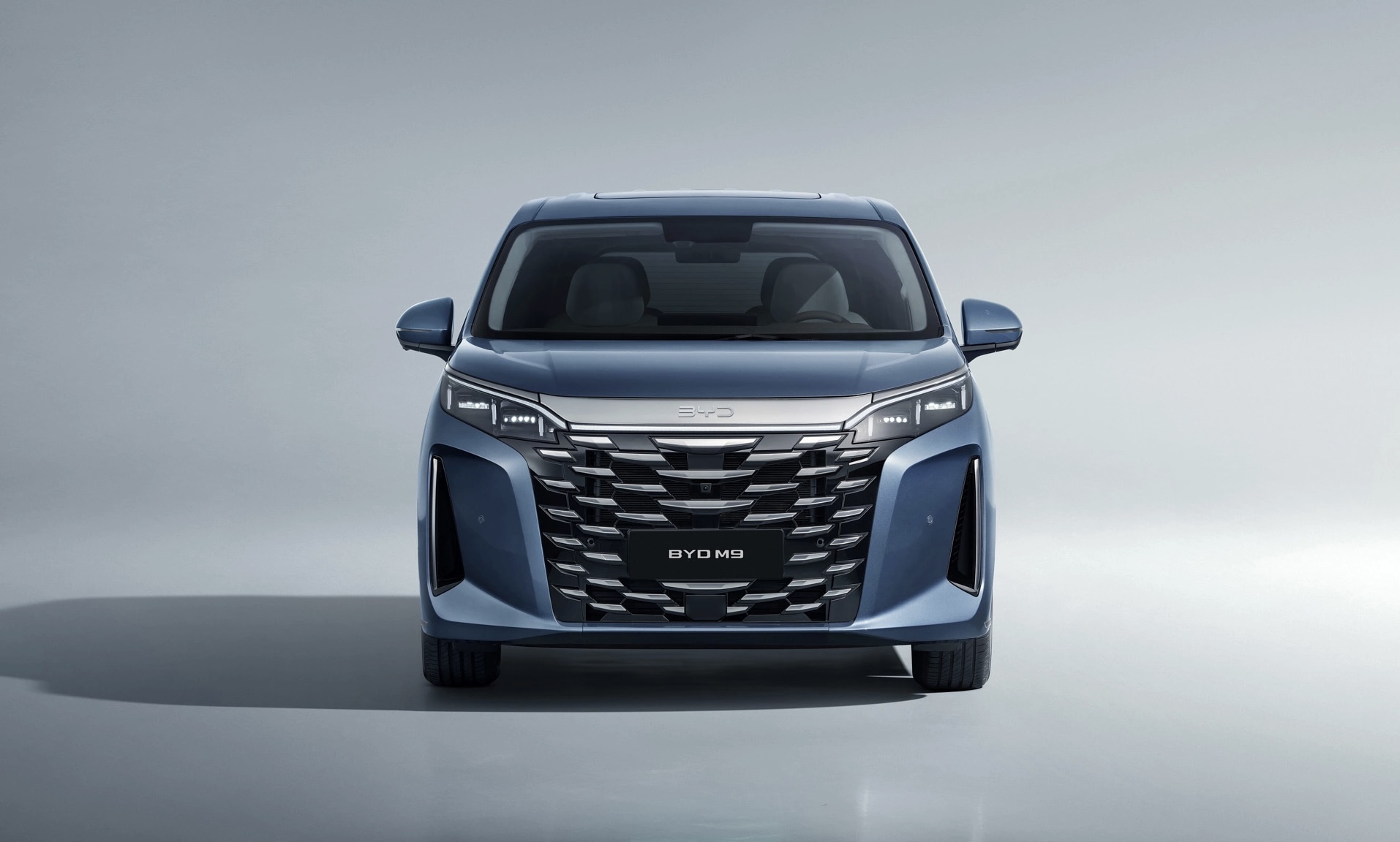 BYD M9 ra mắt tại Việt Nam xe hybrid cao cấp cho gia đình và doanh nghiệp - Ảnh 1.