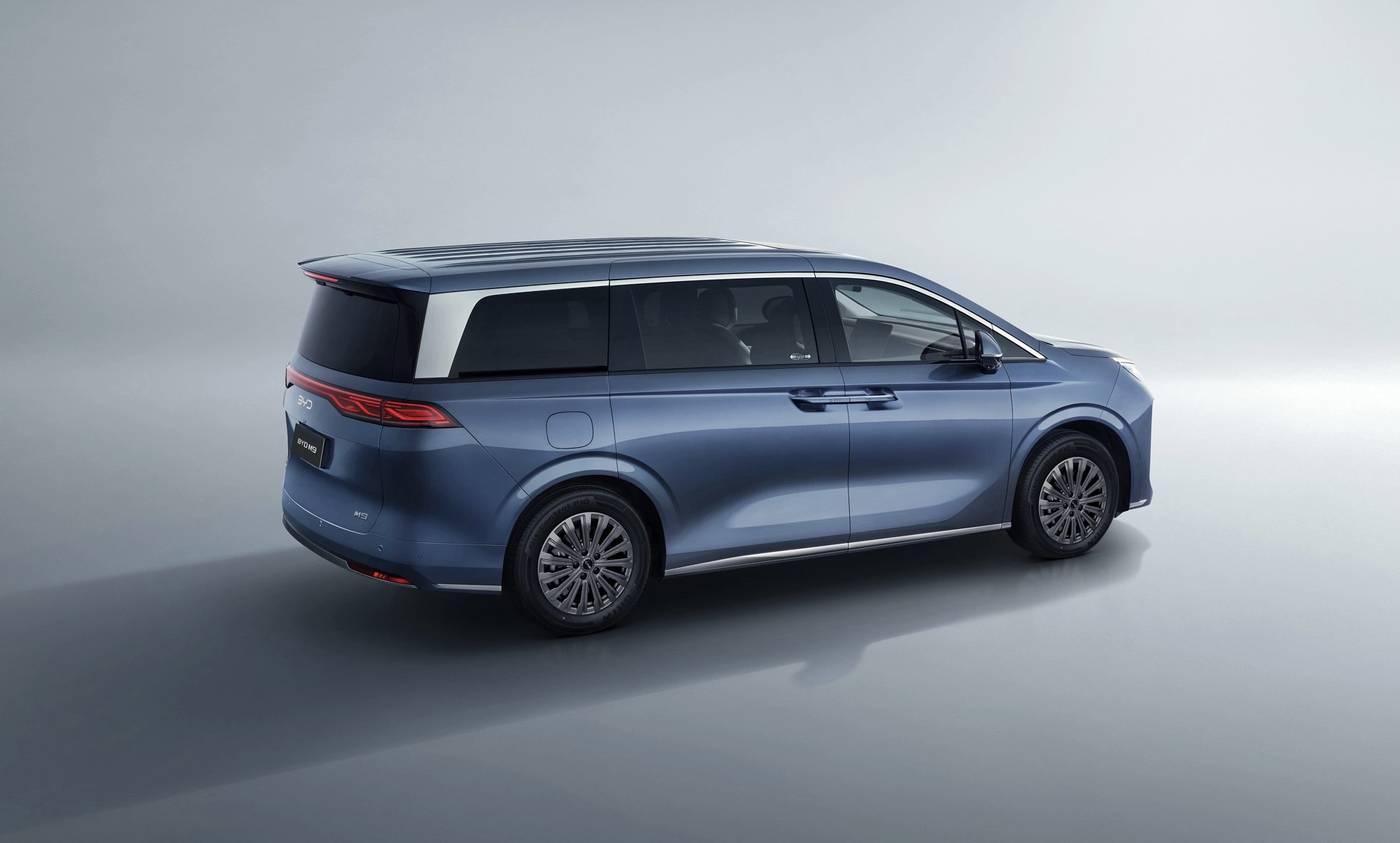 BYD M9 ra mắt tại Việt Nam xe hybrid cao cấp cho gia đình và doanh nghiệp - Ảnh 6.