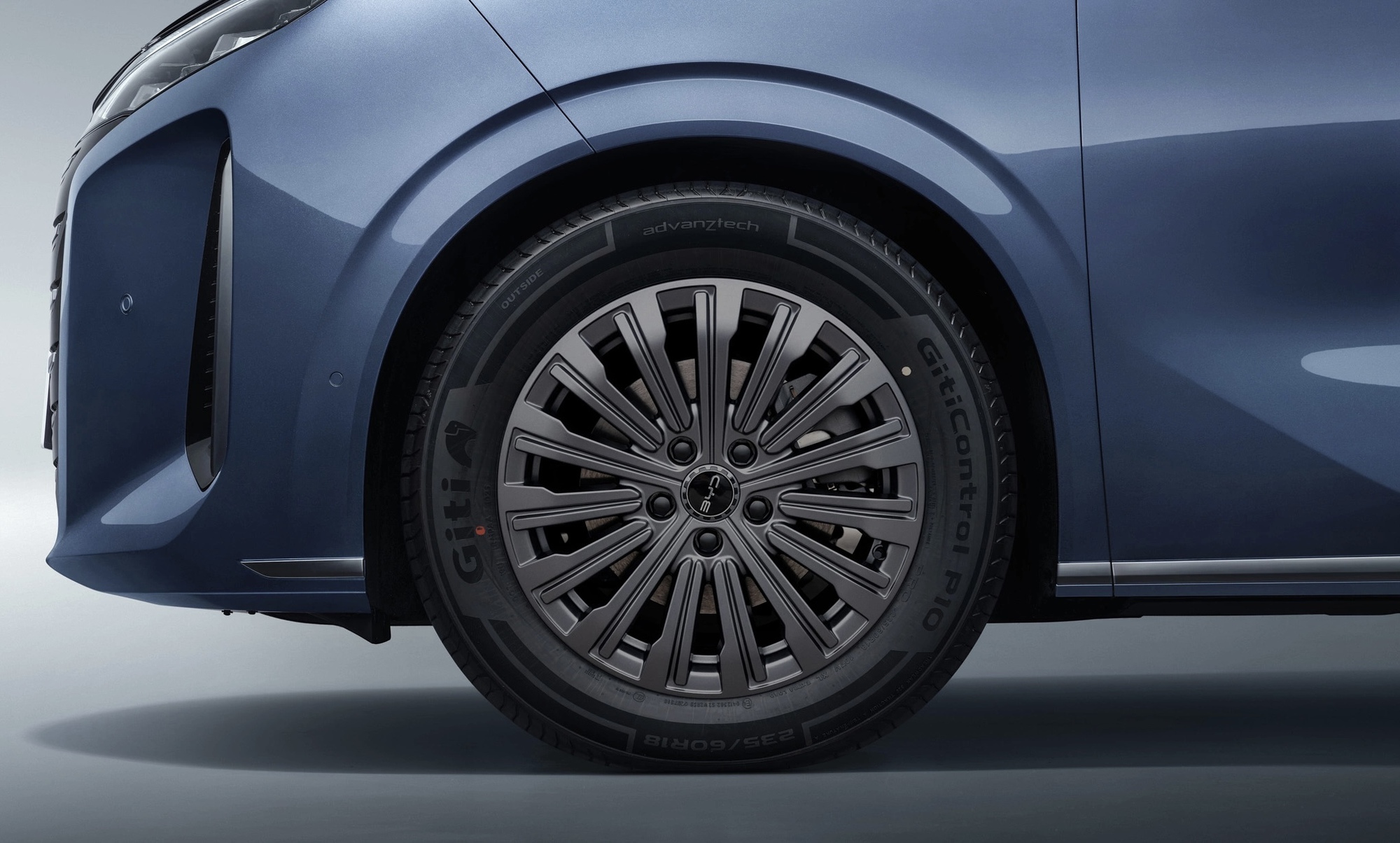 BYD M9 ra mắt tại Việt Nam xe hybrid cao cấp cho gia đình và doanh nghiệp - Ảnh 3.