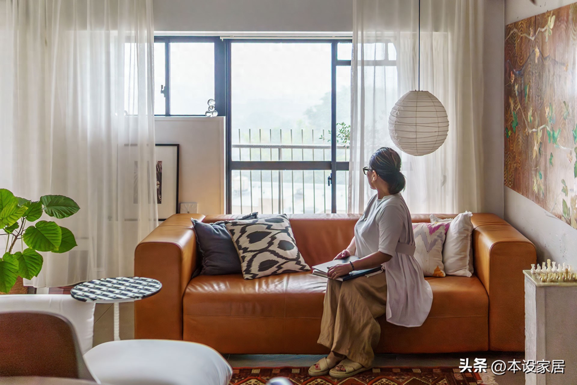 Chi tiêu thông minh ở tuổi 52: Cách sống nhàn trong căn hộ 58 m² của Rose - Ảnh 1. Chi tiêu thông minh ở tuổi 52: Cách sống nhàn trong căn hộ 58 m² của Rose - Ảnh 1.