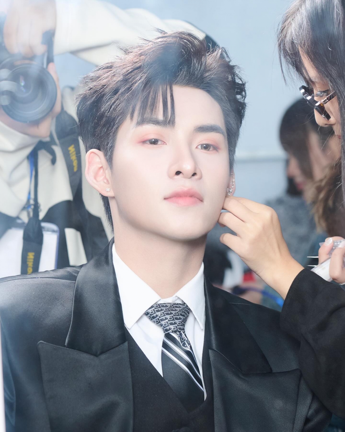 Hùng Huỳnh - ca sĩ Việt được đề cử đẹp nhất thế giới năm 2026 - Ảnh 9. Hùng Huỳnh - ca sĩ Việt được đề cử đẹp nhất thế giới năm 2026 - Ảnh 9.