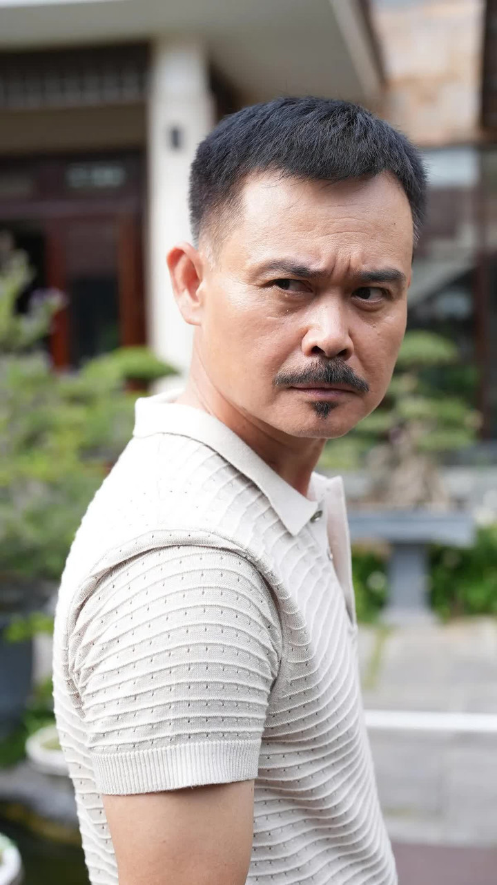 NSƯT Vĩnh Xương từ ông trùm phim giờ vàng VTV đến ông chủ quán bánh canh nổi tiếng - Ảnh 4. NSƯT Vĩnh Xương từ ông trùm phim giờ vàng VTV đến ông chủ quán bánh canh nổi tiếng - Ảnh 4.