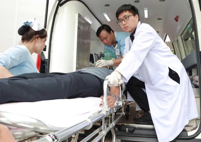 Một quyết định nhanh có thể cứu sống một đời người - Ảnh 1.