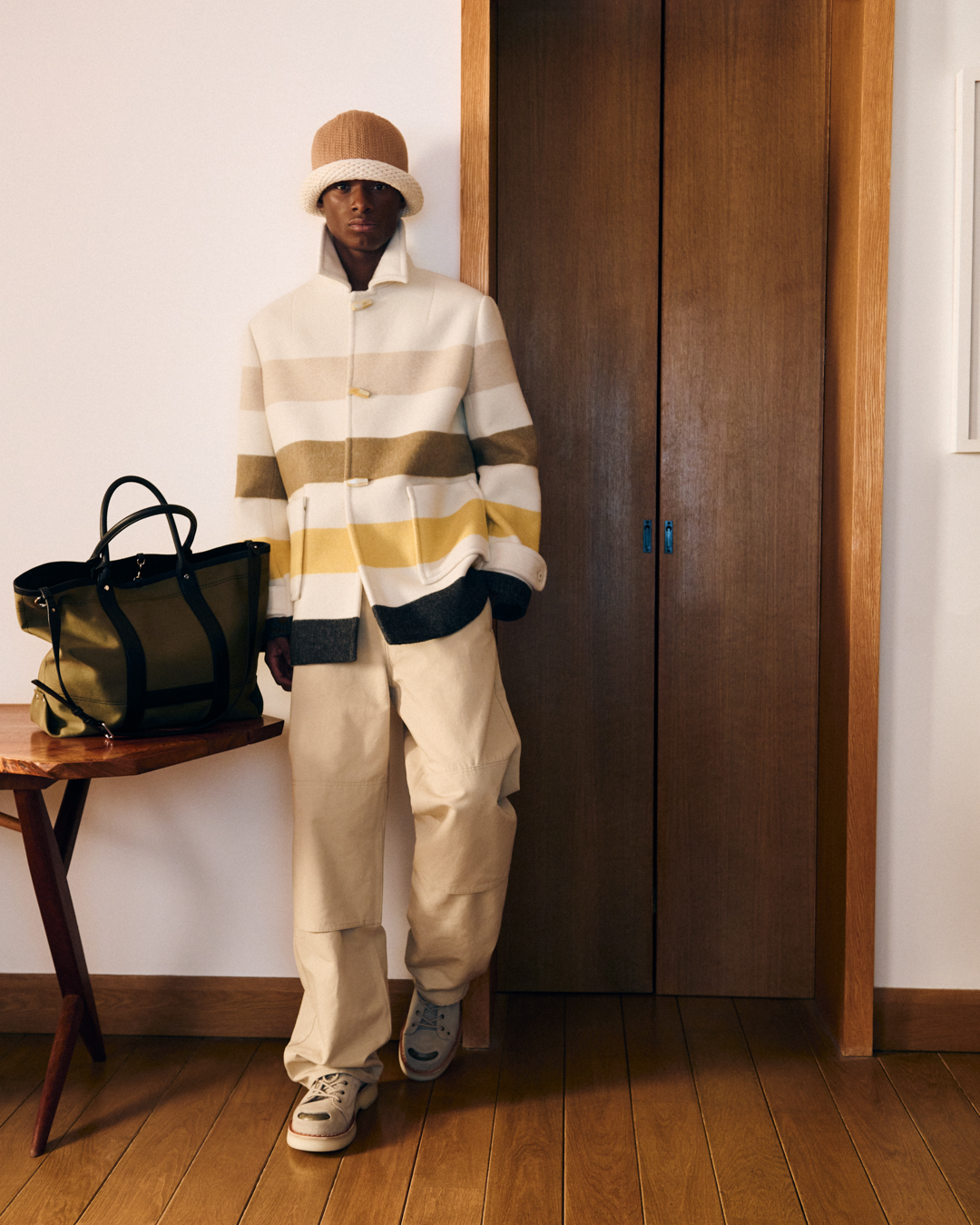 KENZO Thu Đông 2026 trở về dinh thự xưa , Hai thế hệ đồng vọng trong Thời trang - Ảnh 6.