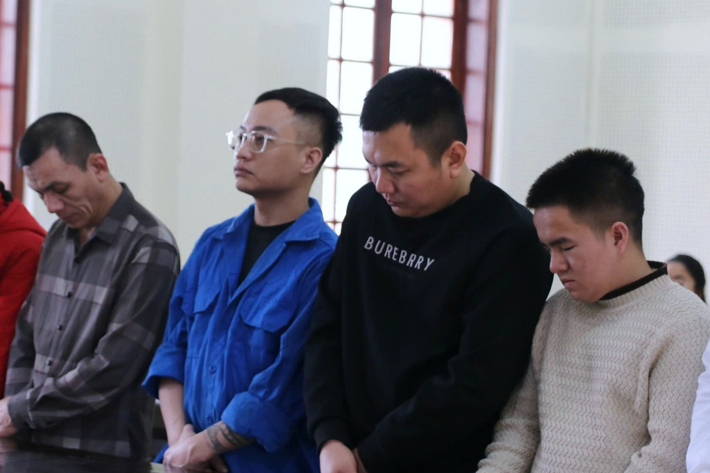 Bóc trần đường dây tẩy trắng tiền lừa đảo từ Campuchia tới Việt Nam - Ảnh 2.