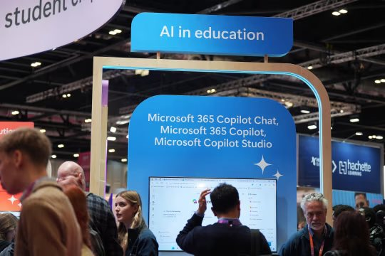 Châu Âu đang tự Xây dựng công nghệ để cạnh tranh với Amazon , Google trong thị trường đám mây - Ảnh 3. Châu Âu đang tự Xây dựng công nghệ để cạnh tranh với Amazon , Google trong thị trường đám mây - Ảnh 3.