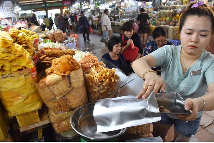 Ngành thuế chỉ dẫn hộ kinh doanh tháo "nút thắt" hóa đơn - Ảnh 1.