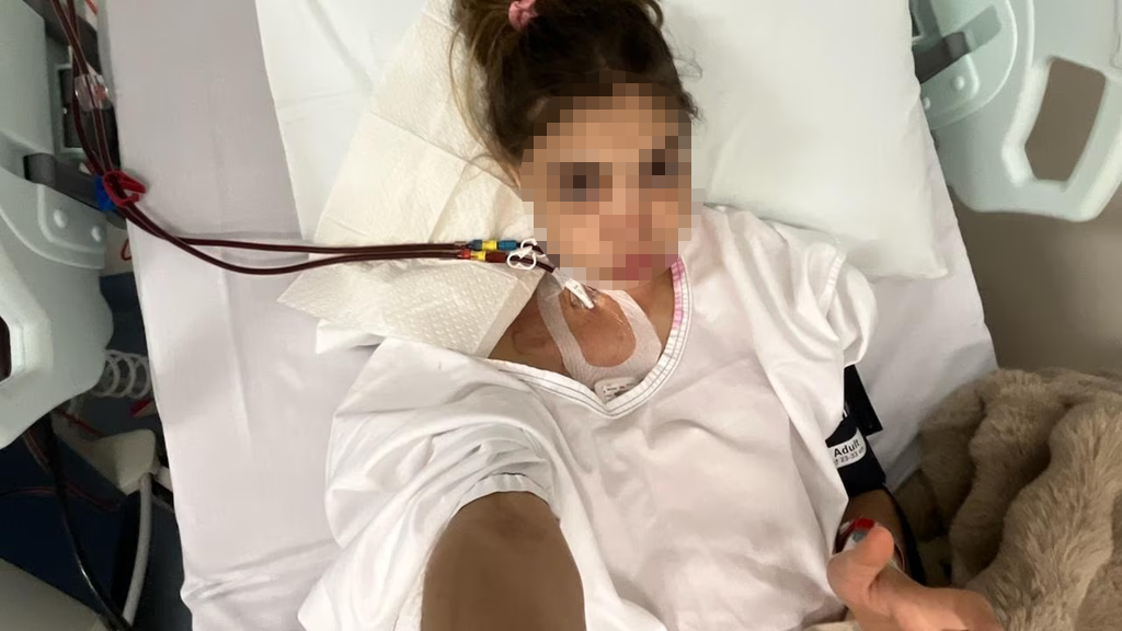 Nữ sinh 17 tuổi suy thận nặng sau đúng 1 lần làm đẹp bằng phương pháp "vạn người mê"- Ảnh 1.