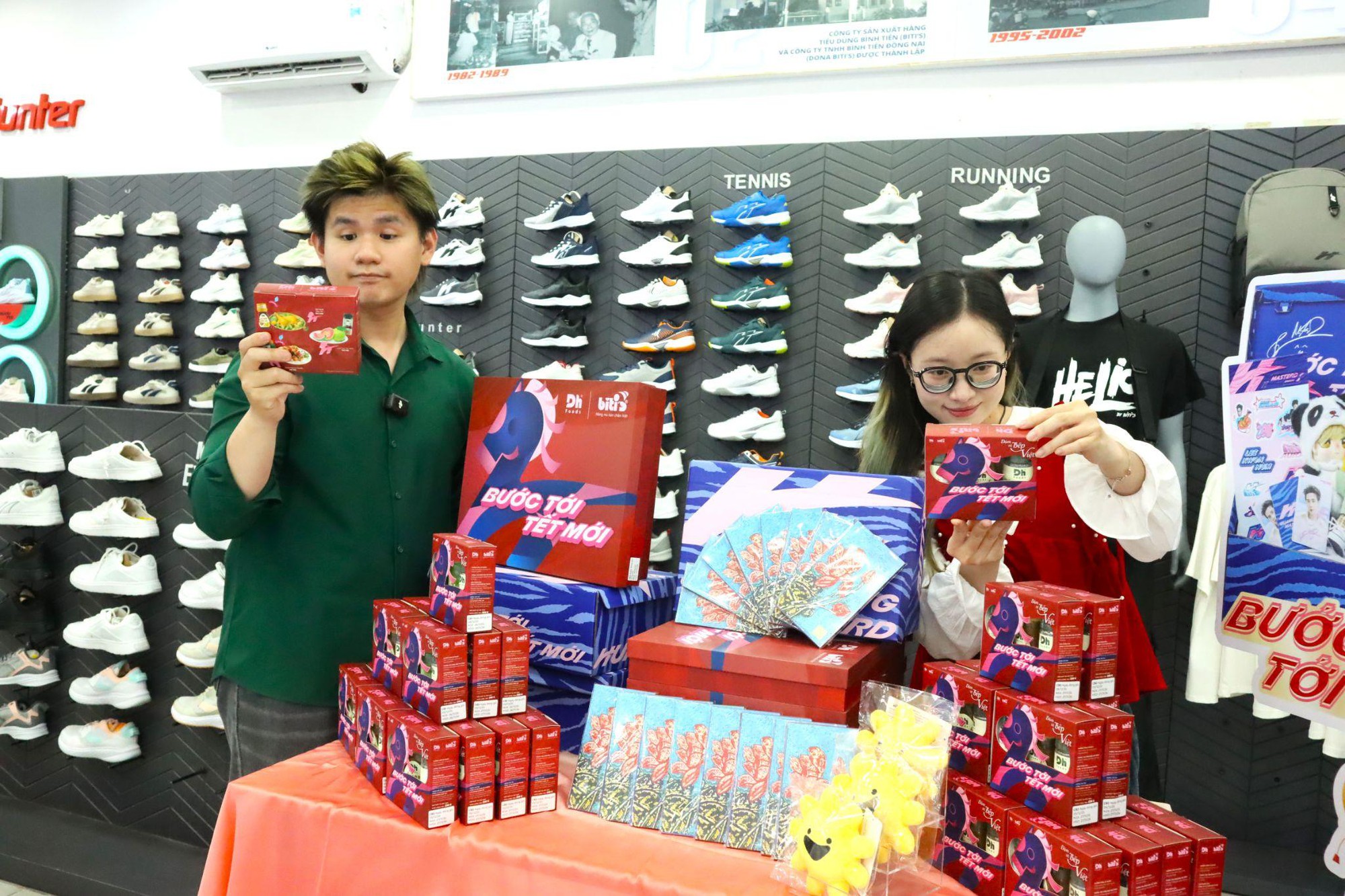 Dh Foods bắt tay Biti’s tiến đến Tết mới cùng Gen Z - Ảnh 4. Dh Foods bắt tay Biti’s tiến đến Tết mới cùng Gen Z - Ảnh 4.