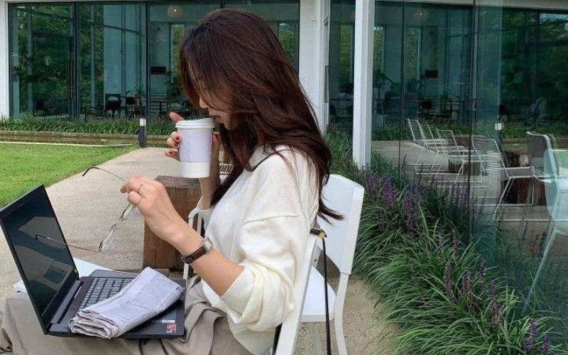 Hai lần bị sa thải , tôi nhận ra giá trị bản thân qua những thay đổi sống tích cực - Ảnh 1. Hai lần bị sa thải , tôi nhận ra giá trị bản thân qua những thay đổi sống tích cực - Ảnh 1.