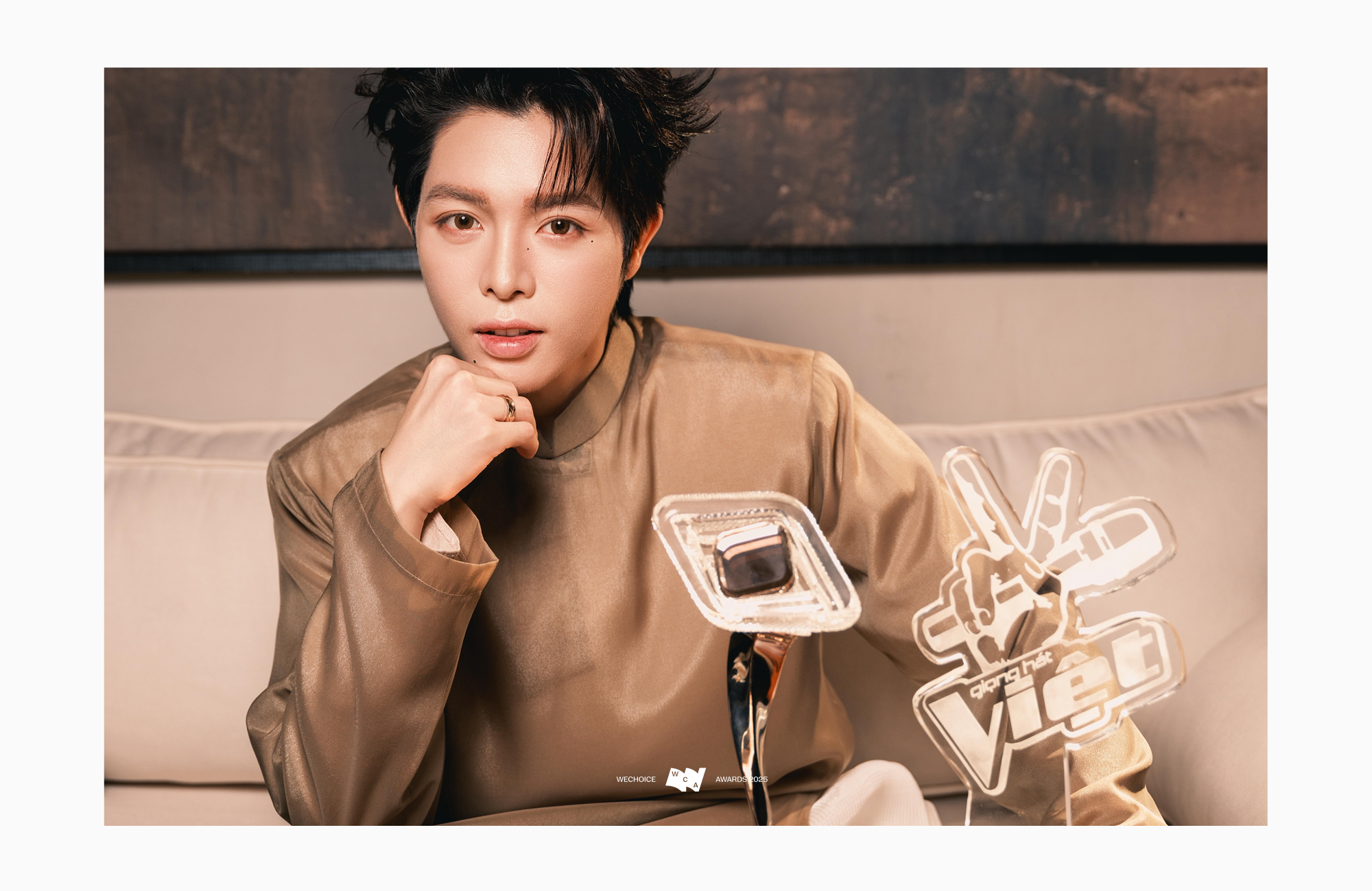 Một thập kỷ rực rỡ của Đức Phúc: - Ảnh 6. Một thập kỷ rực rỡ của Đức Phúc: - Ảnh 6.