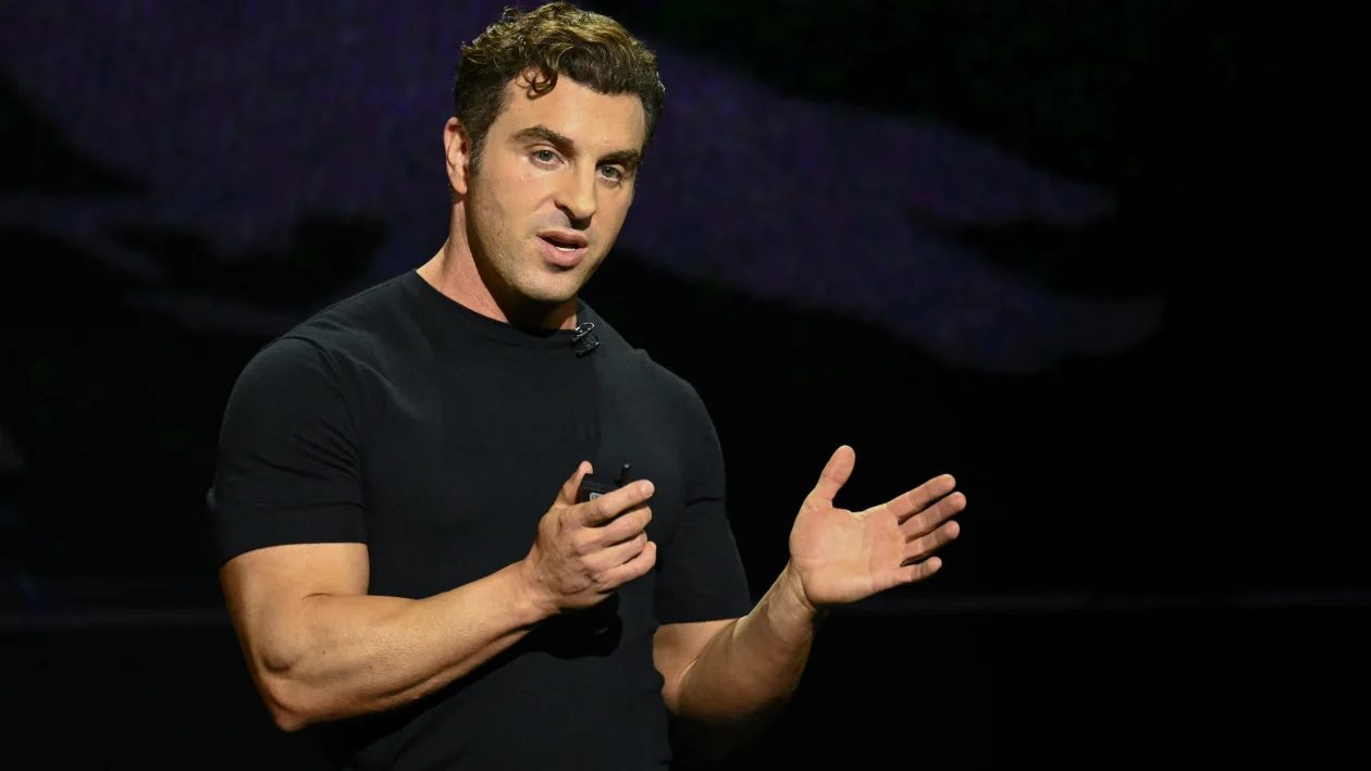 Brian Chesky và cách Airbnb vượt qua khủng hoảng 2011 để trở thành công ty tỷ đô - Ảnh 1.