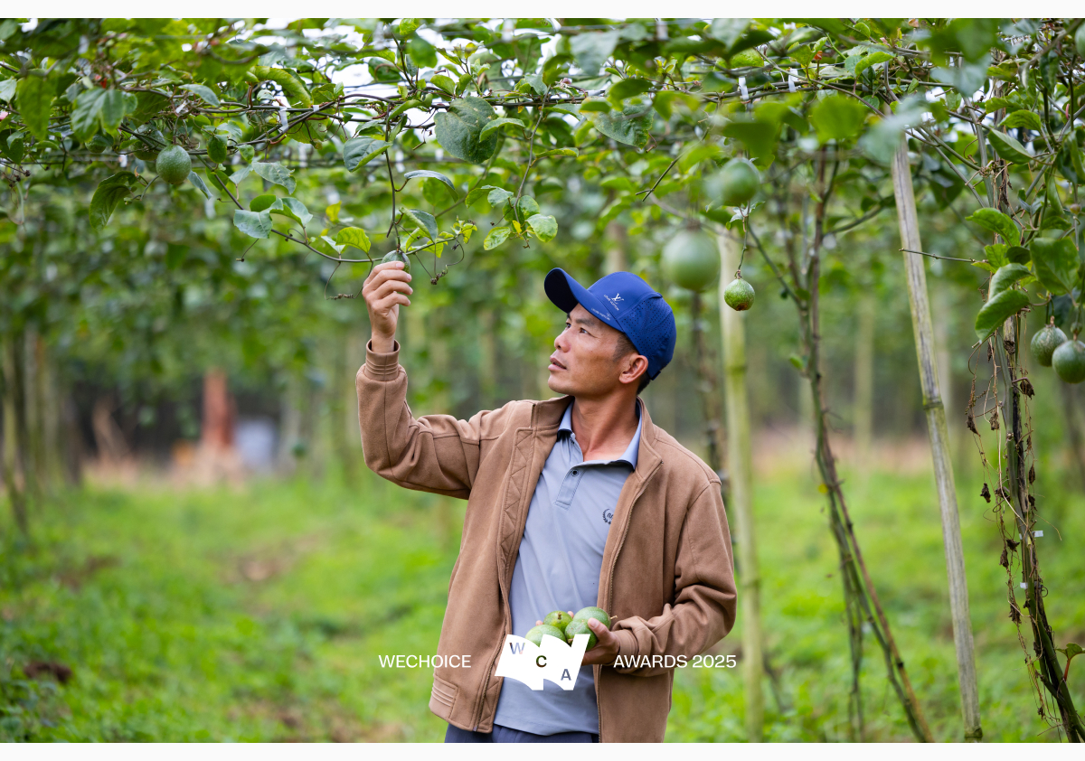 Không có phương án B: Cuộc cứu người phi thường giữa dòng lũ bằng chiếc drone phun thuốc- Ảnh 16. Không có phương án B: Cuộc cứu người phi thường giữa dòng lũ bằng chiếc drone phun thuốc- Ảnh 16.