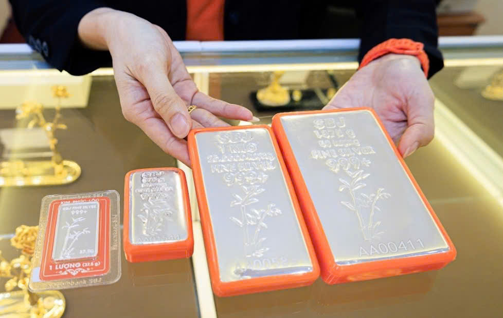 Giá bạc hôm nay 28