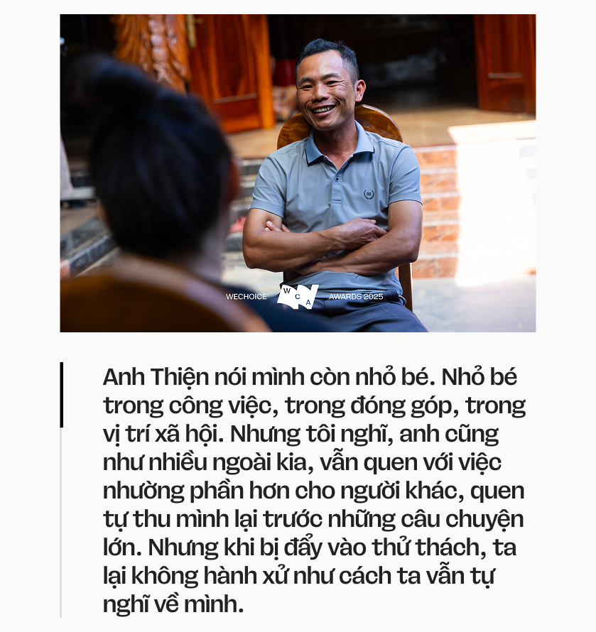 Không có phương án B: Cuộc cứu người phi thường giữa dòng lũ bằng chiếc drone phun thuốc- Ảnh 22. Không có phương án B: Cuộc cứu người phi thường giữa dòng lũ bằng chiếc drone phun thuốc- Ảnh 22.