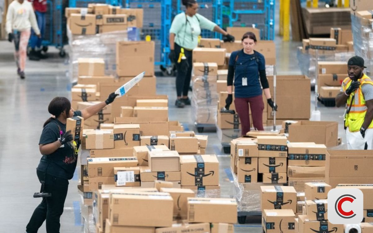 Amazon chuẩn bị cắt giảm việc làm 14 . 000 Nhân sự trong đợt sa thải thứ hai năm 2026 - Ảnh 1.