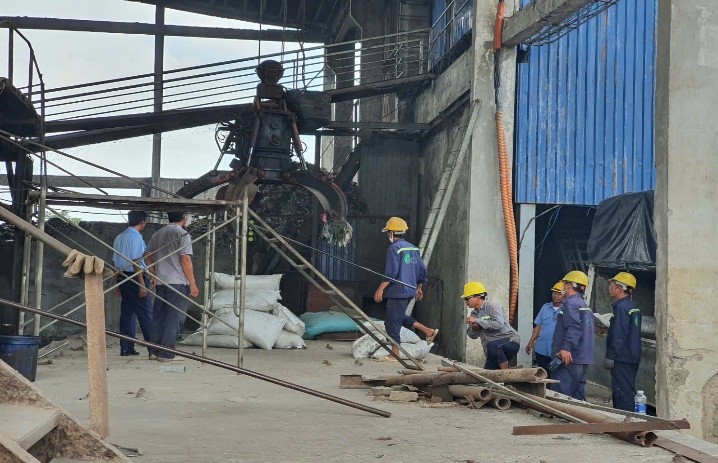 Bất ngờ kiểm tra cá nhân, hộ kinh doanh: Tịch thu hàng nghìn sản phẩm vi phạm, có hộ bị phạt tới 120 triệu đồng - Ảnh 3.