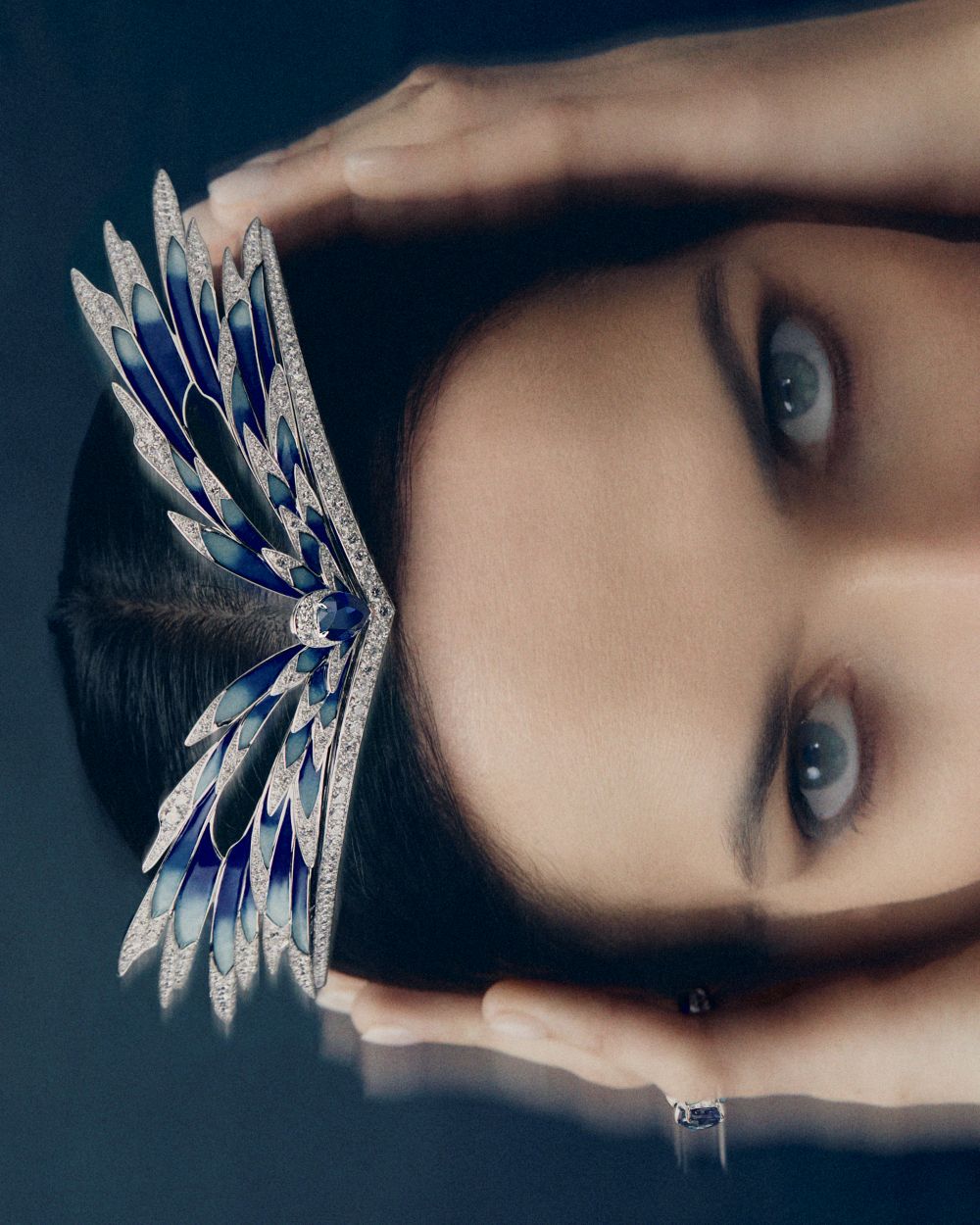Đôi cánh ngọc giữa bầu trời xanh: Trang sức Envol kể câu chuyện quyền lực và tự do - Ảnh 2.