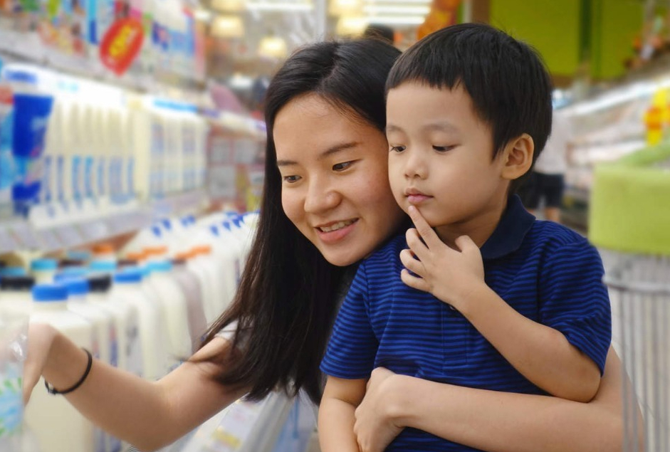 Câu nói của cha mẹ khiến trẻ mang cảm giác không xứng đáng suốt đời - Ảnh 1. Câu nói của cha mẹ khiến trẻ mang cảm giác không xứng đáng suốt đời - Ảnh 1.