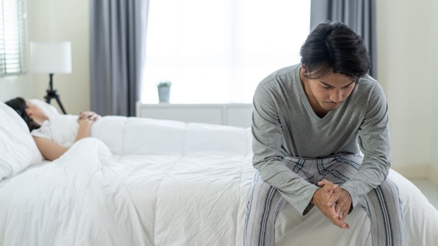 Sau 35 tuổi, đàn ông không sợ già, chỉ sợ phong độ "rơi tự do": 3 "chiến thuật" giúp quý ông trung niên sung sức như thời đôi mươi- Ảnh 2.