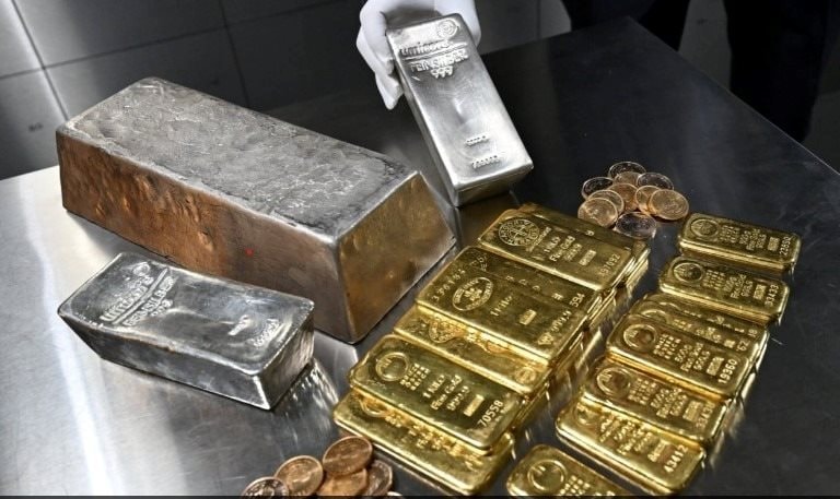 Trung Quốc hạ nhiệt giá vàng và cảnh báo nhà đầu tư về rủi ro lớn - Ảnh 1. Trung Quốc hạ nhiệt giá vàng và cảnh báo nhà đầu tư về rủi ro lớn - Ảnh 1.