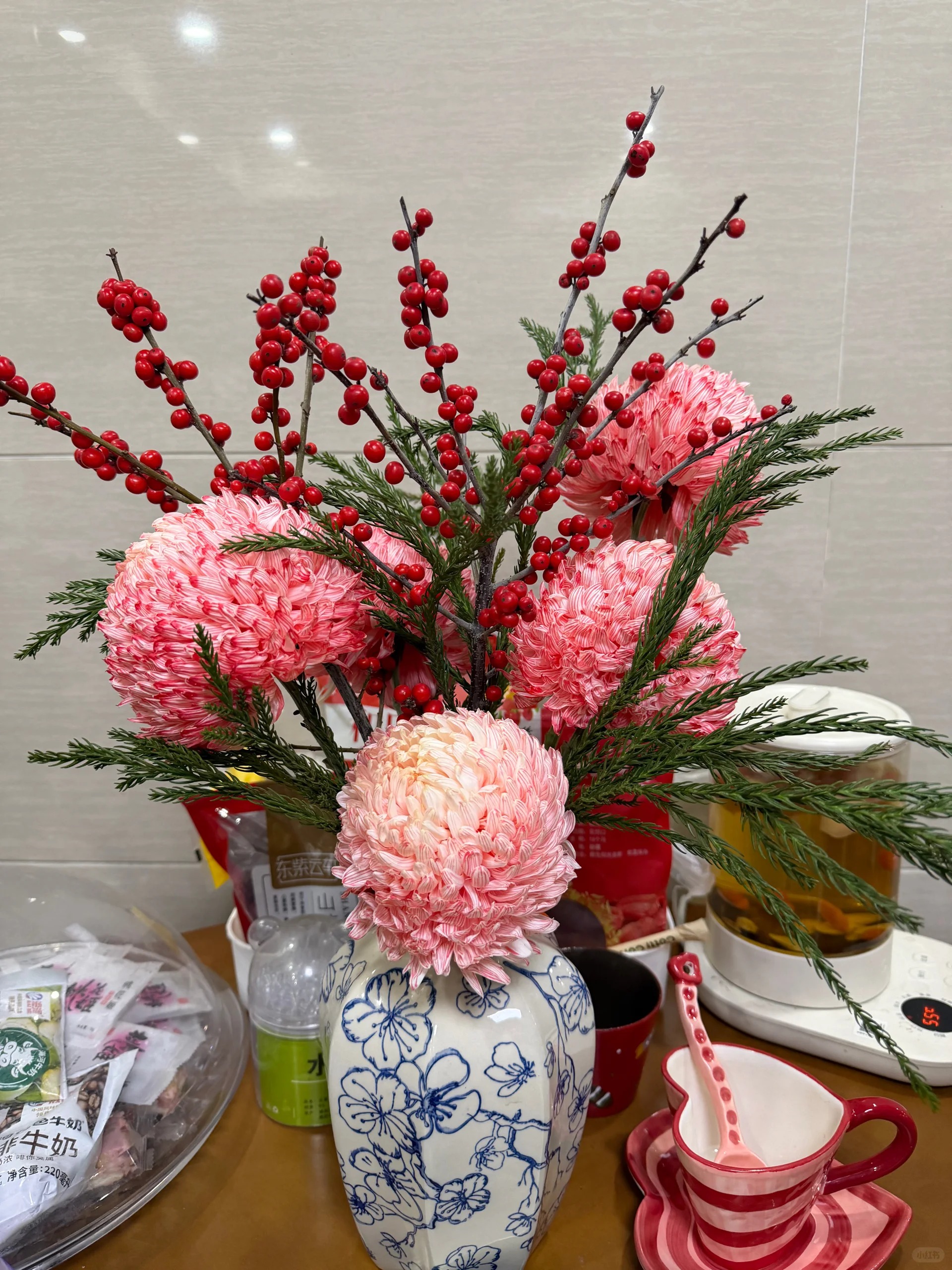 Cúc mẫu đơn: Lòai hoa khổng lồ mang phú qúy cho ngày Tết 2026 - Ảnh 17.