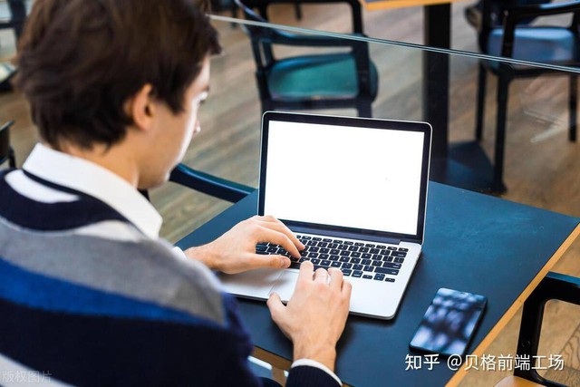 Sau 35 tuổi, đàn ông không sợ già, chỉ sợ phong độ "rơi tự do": 3 "chiến thuật" giúp quý ông trung niên sung sức như thời đôi mươi- Ảnh 3.