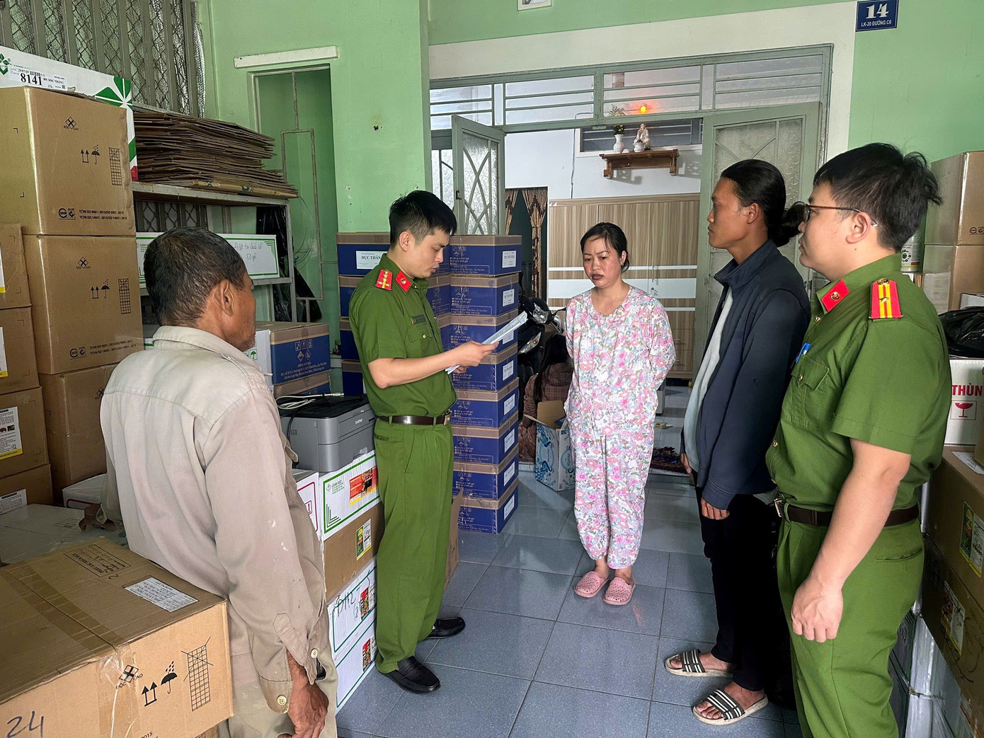 Vụ thuốc bảo vệ thực vật giả: 19 Công ty ma bị phát hiện tại Đắk Lắk - Ảnh 2.