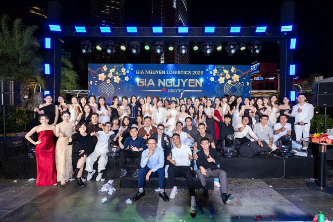 Hoá “Táo Quân”, trình diễn như sao hạng A trong tiệc tất niên công ty- Ảnh 18.