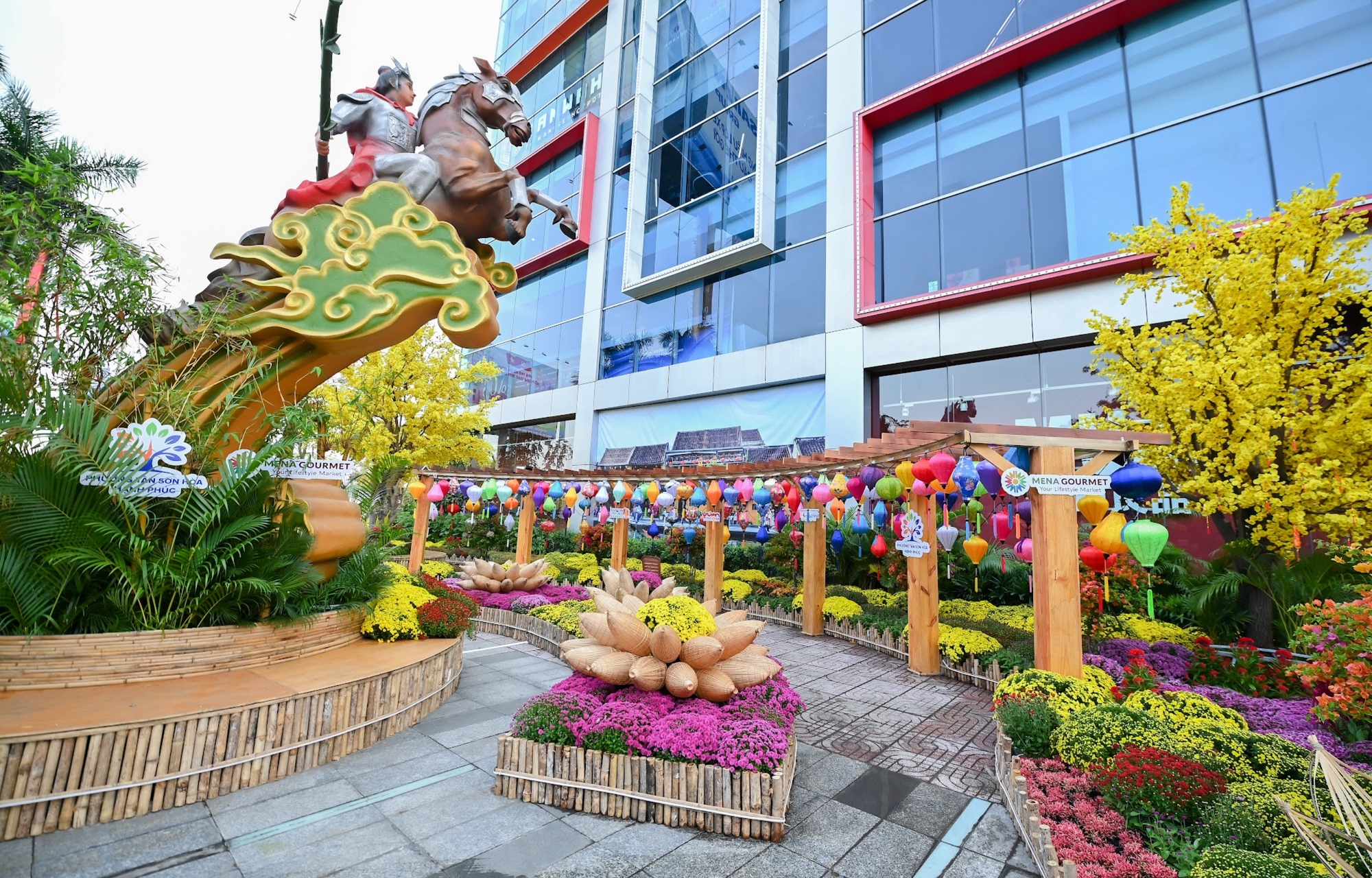 Đường hoa Tân Sơn Hòa 2026: Điểm đến văn hóa độc đáo trong dịp Tết - Ảnh 1.