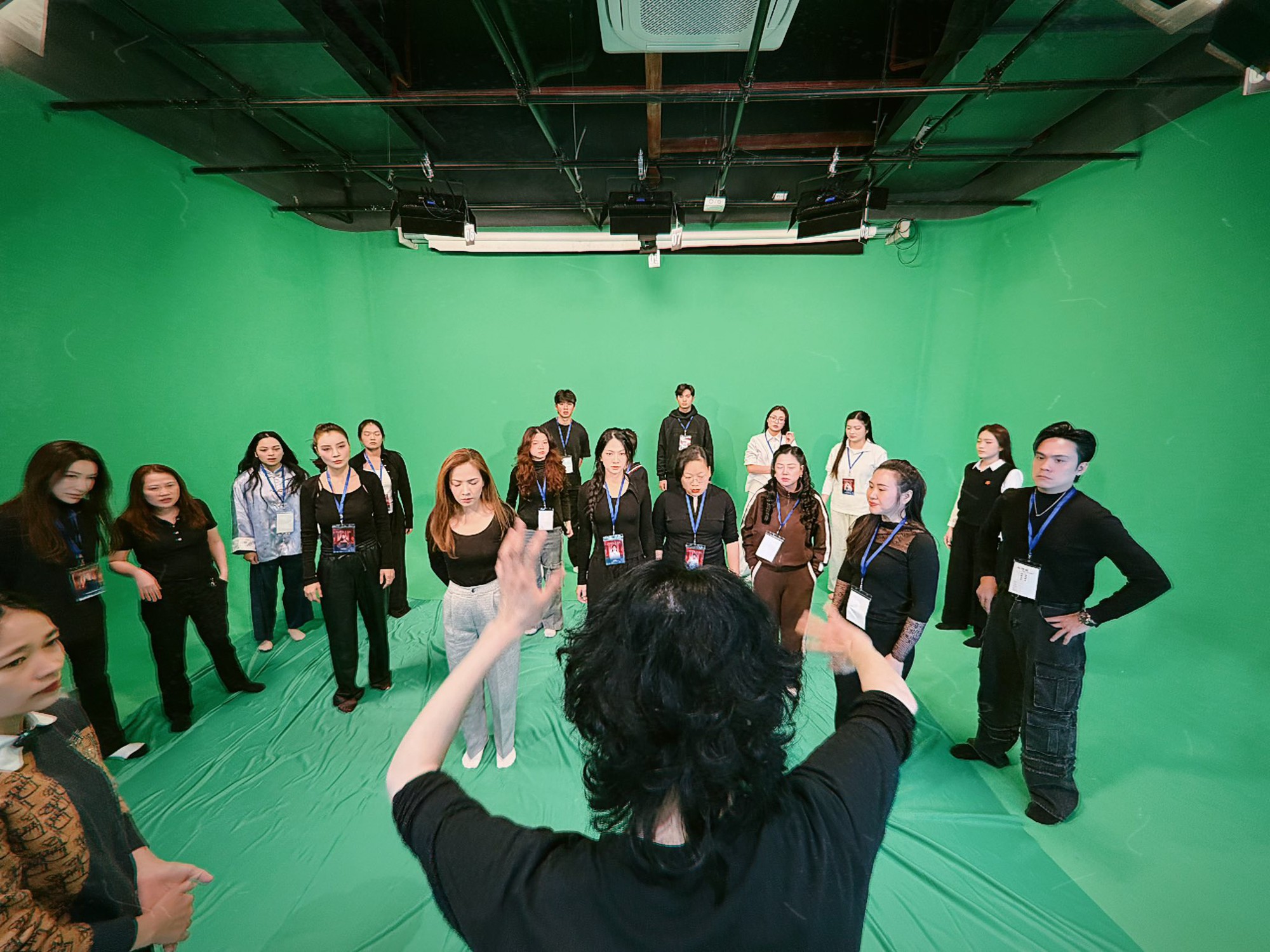 Mai Thu Huyền mở Học viện đào tạo điện ảnh ứng dụng công nghệ AI tại Hà Nội - Ảnh 5.