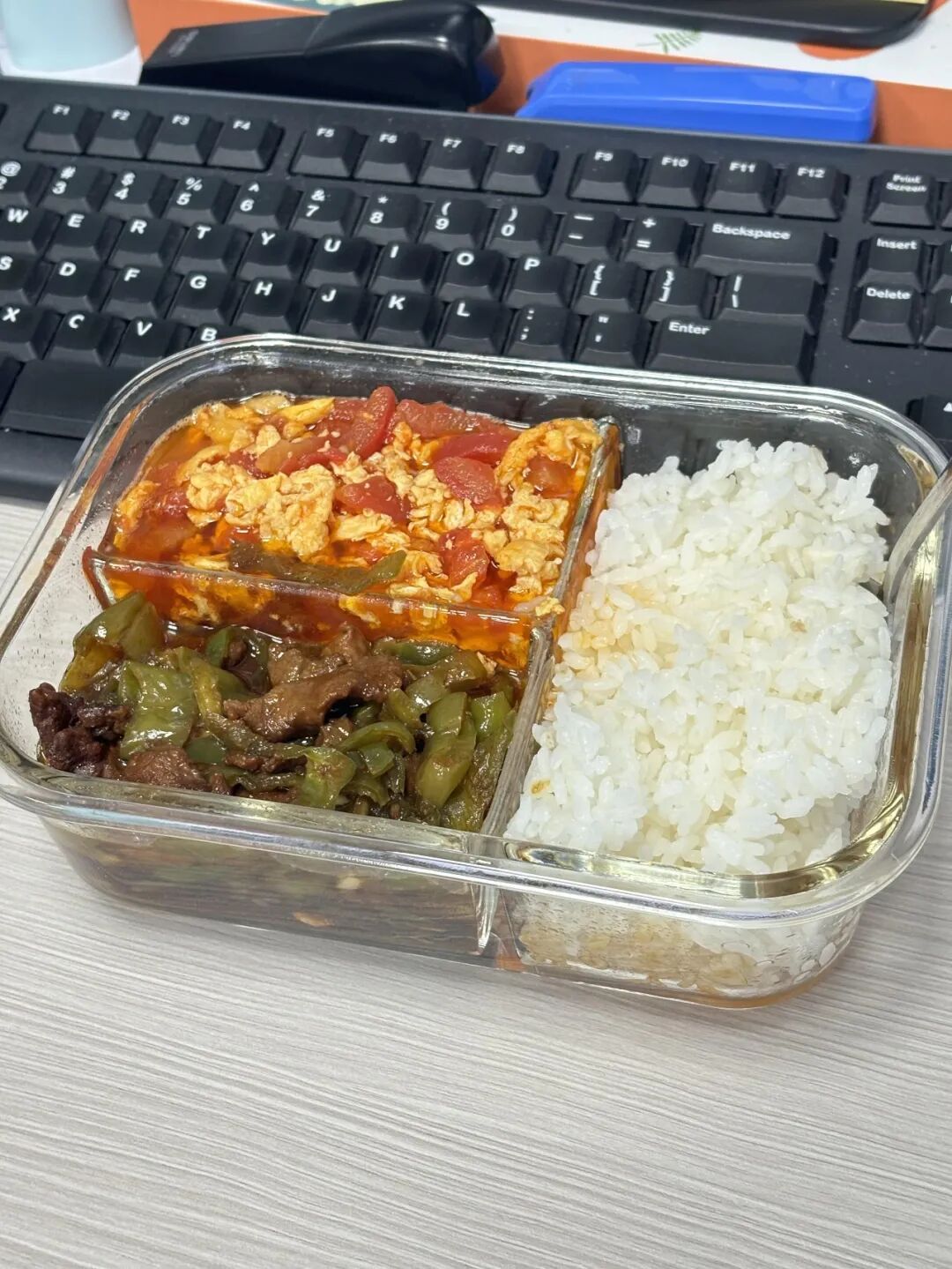 Lối sống tiết kiệm của thế hệ cũ trở thành xu hướng mới cho giới trẻ hiện đại - Ảnh 2. Lối sống tiết kiệm của thế hệ cũ trở thành xu hướng mới cho giới trẻ hiện đại - Ảnh 2.