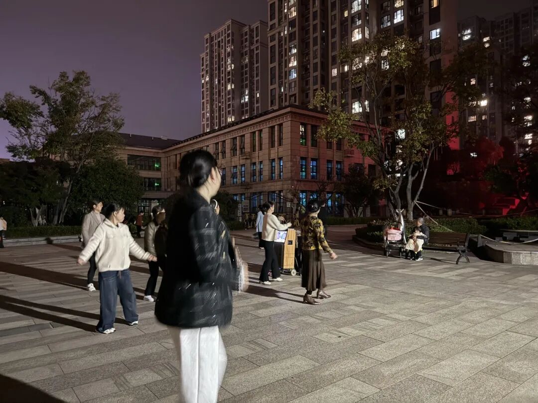 Lối sống tiết kiệm của thế hệ cũ trở thành xu hướng mới cho giới trẻ hiện đại - Ảnh 4. Lối sống tiết kiệm của thế hệ cũ trở thành xu hướng mới cho giới trẻ hiện đại - Ảnh 4.