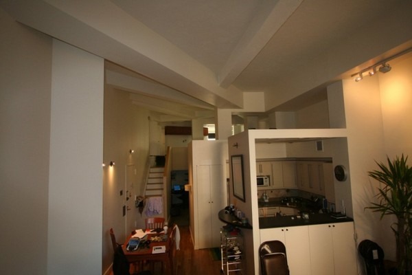 5 Lỗi phong thủy nhà ở khiến gia đình bạn nghèo bền vững cả đời - Ảnh 1. 5 Lỗi phong thủy nhà ở khiến gia đình bạn nghèo bền vững cả đời - Ảnh 1.