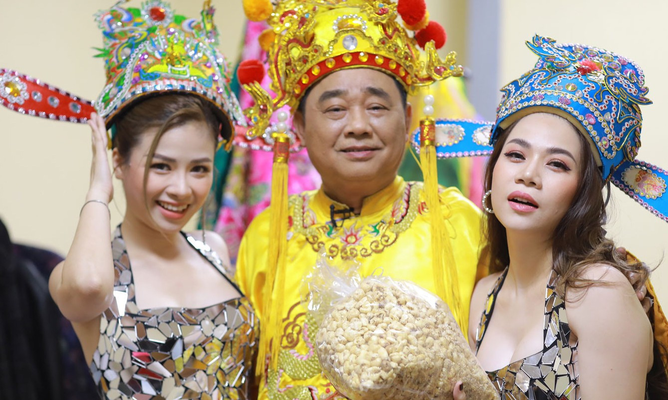 Táo Quân 2026 sẽ không có: 20 Năm gắn bó và nỗi tiếc nuối của khán giả - Ảnh 1. Táo Quân 2026 sẽ không có: 20 Năm gắn bó và nỗi tiếc nuối của khán giả - Ảnh 1.