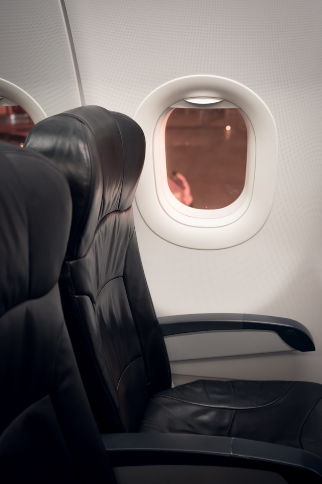 Bị nói là ích kỷ khi nhất quyết không nhường ghế máy bay cho trẻ em và lý do khiến tôi không hề hối hận- Ảnh 1.