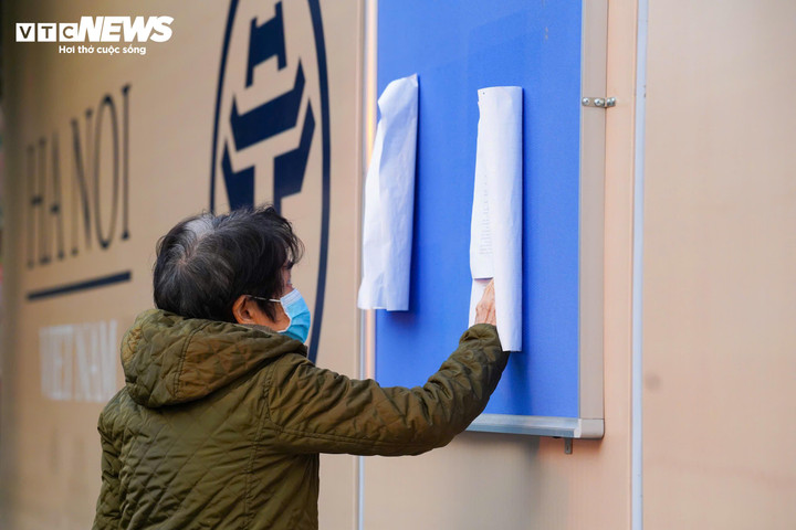 Nhà ven Hồ Gươm di dời , người thu gom phế liệu Kiếm tiền triệu mỗi ngày - Ảnh 11. Nhà ven Hồ Gươm di dời , người thu gom phế liệu Kiếm tiền triệu mỗi ngày - Ảnh 11.