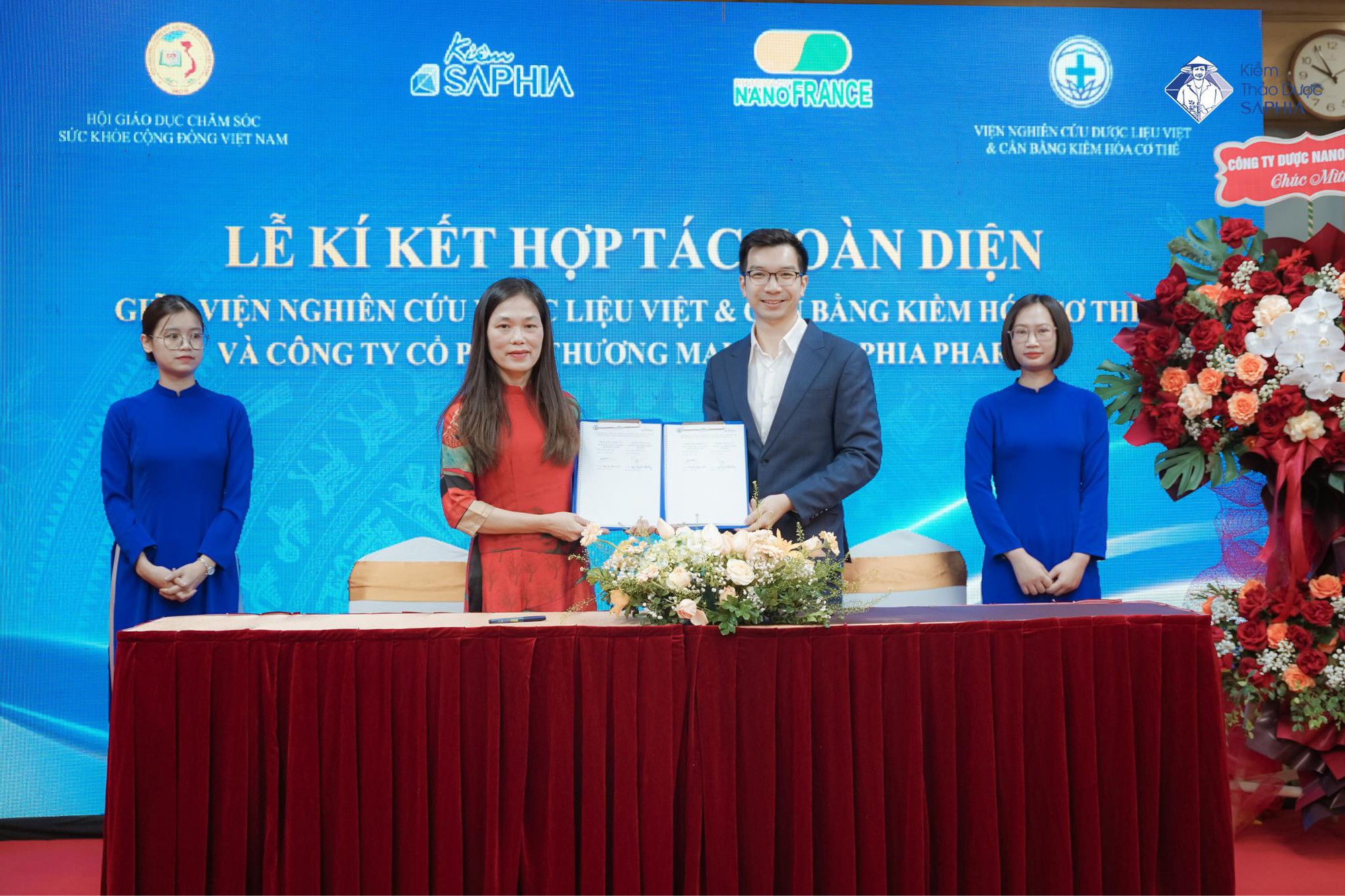 Kiềm thảo dược Saphia - hành trình kiến tạo những cột mốc tăng trưởng khác biệt - Ảnh 1. Kiềm thảo dược Saphia - hành trình kiến tạo những cột mốc tăng trưởng khác biệt - Ảnh 1.